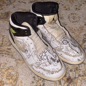 Nike graffiti Jordon’s